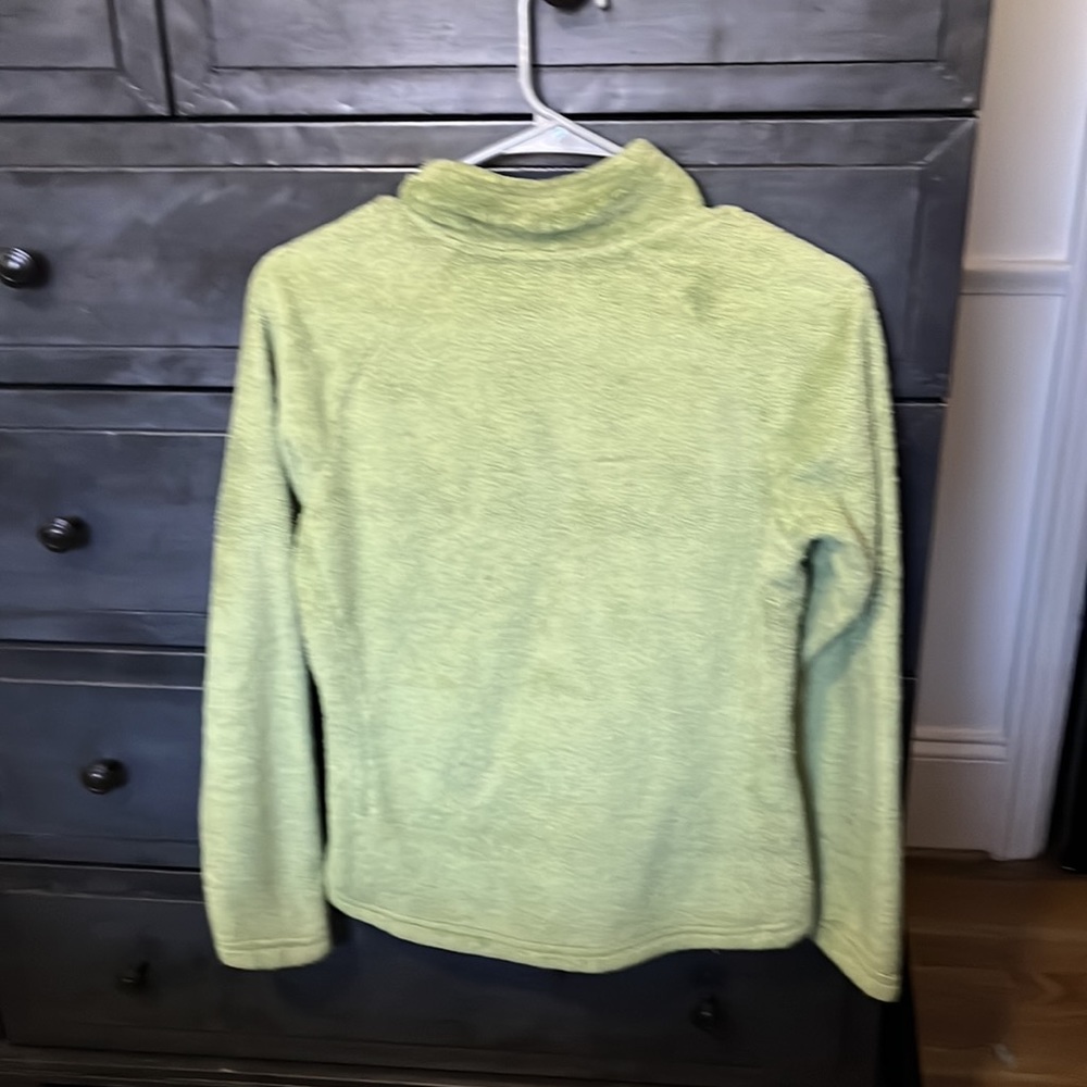 North face pull over - Picture 3 of 3